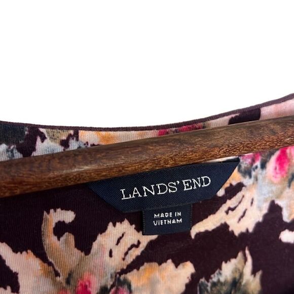 Lands' End Floral Top - Picture 7 of 10